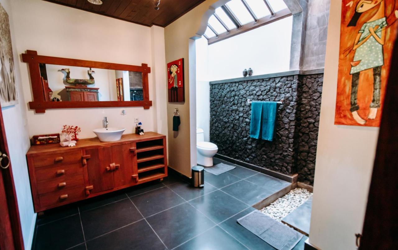 Villa Bukit Malas Αμέντ Εξωτερικό φωτογραφία